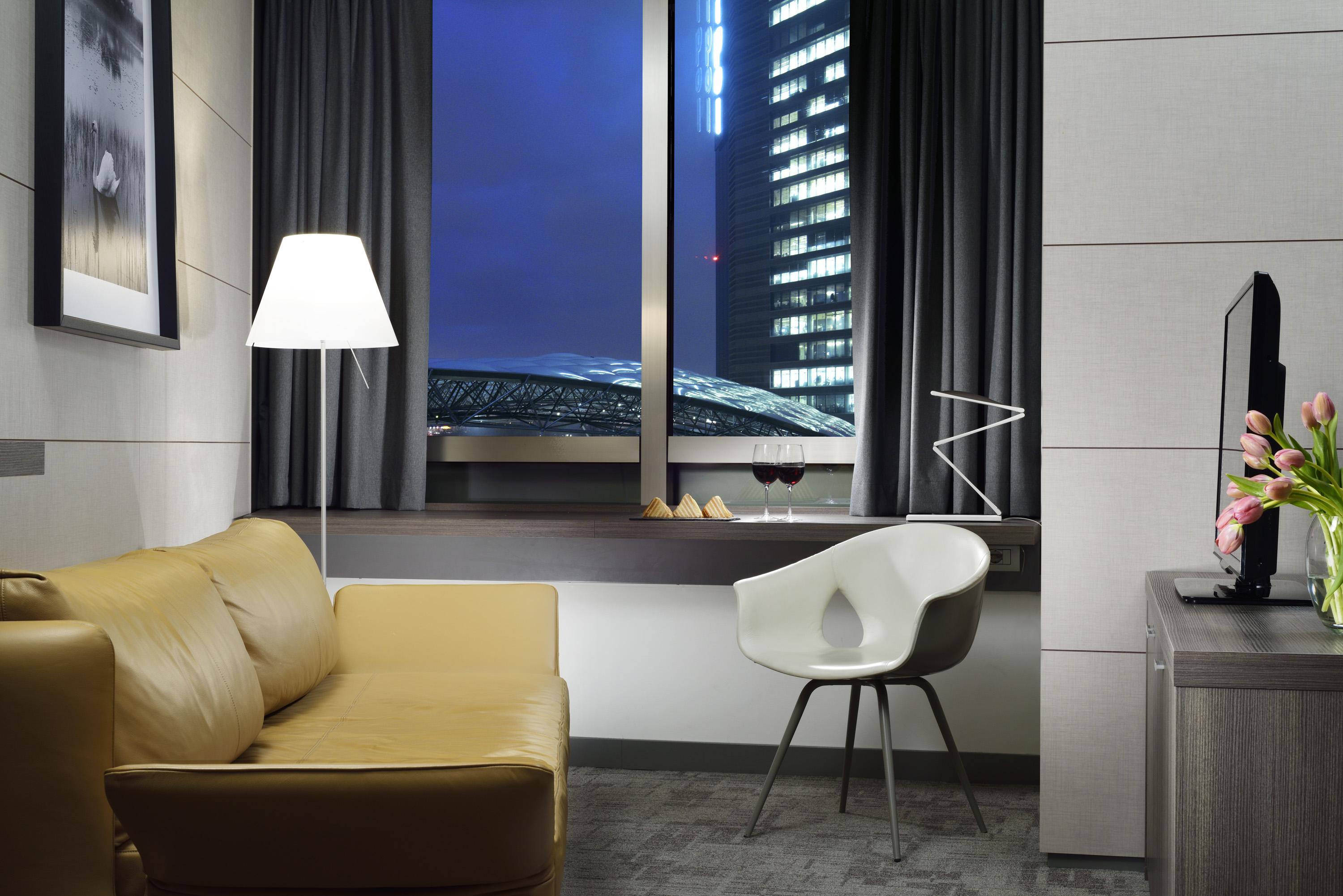UNAHOTELS San Vitale Bologna Esterno foto